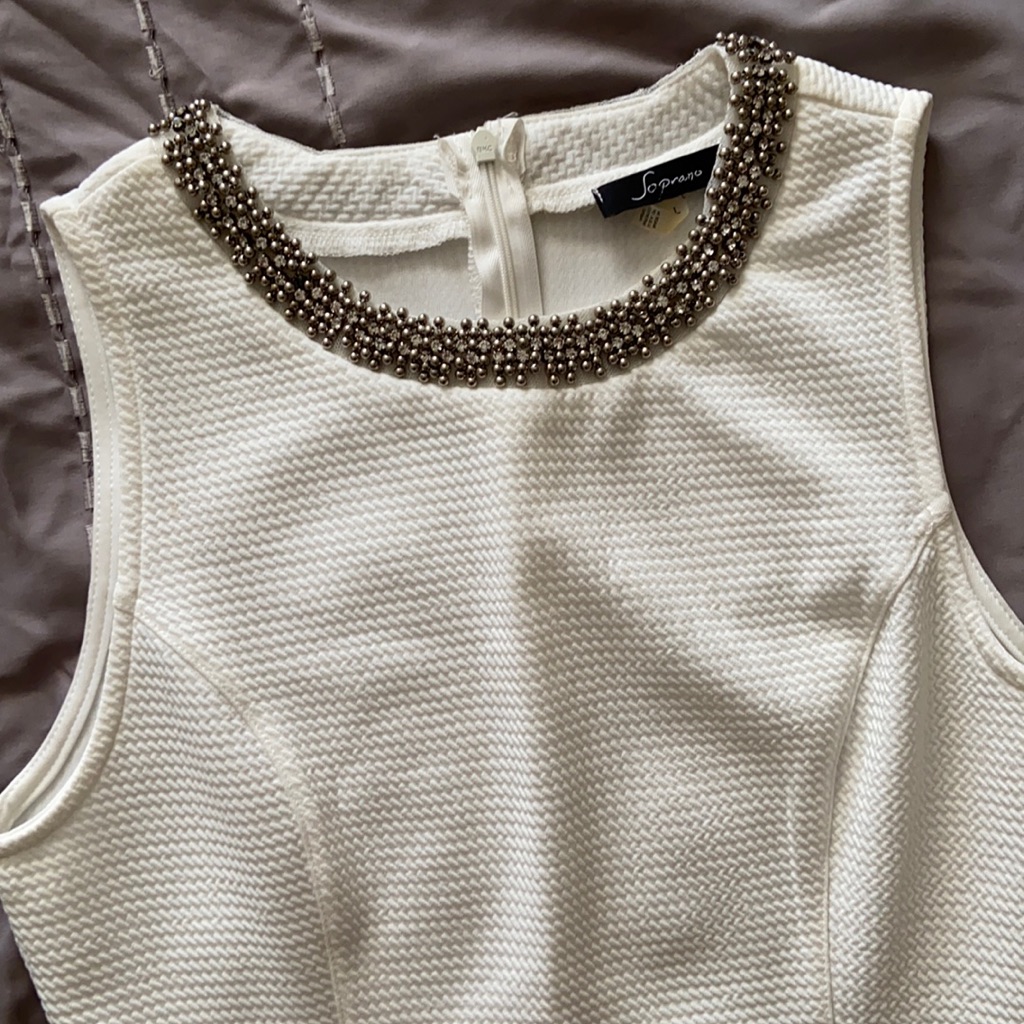 White Necklace Top